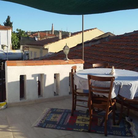 Bonjour Pension Ayvalı Eksteriør billede